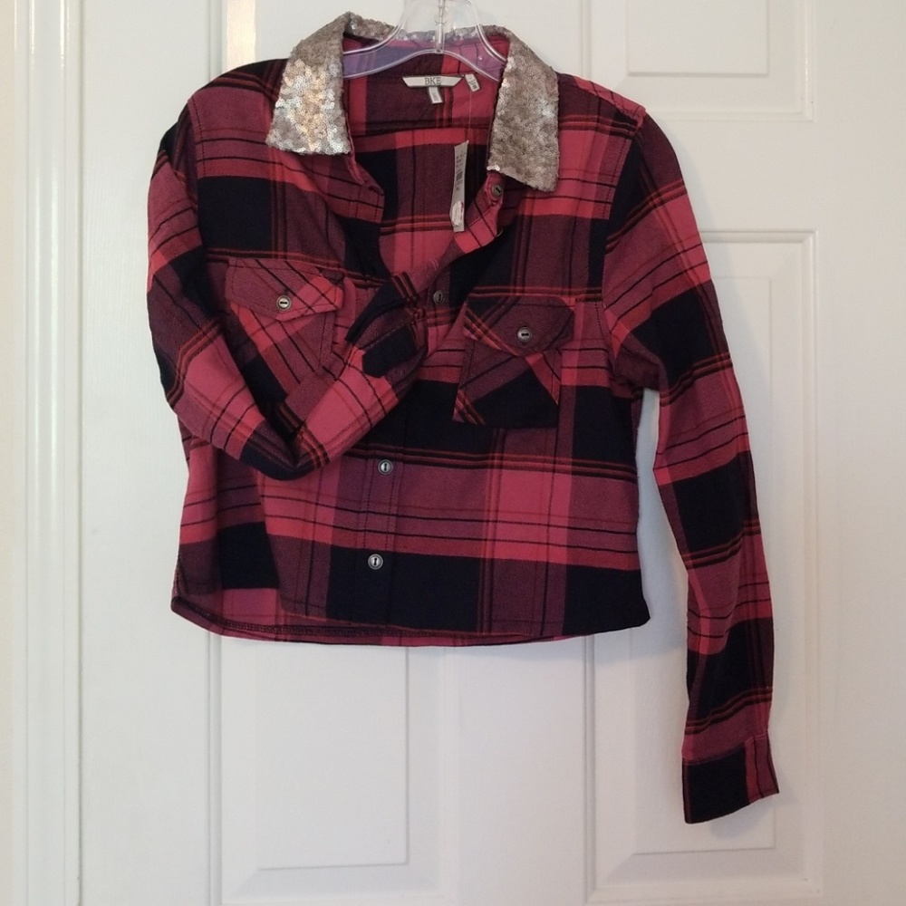 Button up cropped shirt